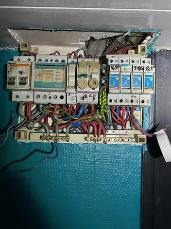 installation tableau électrique à Bretteville-sur-Laize - image 2