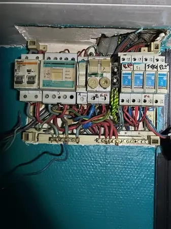 mise au norme électricité Argences-5