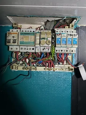mise au norme électricité à Saint-Pierre-en-Auge - image 4