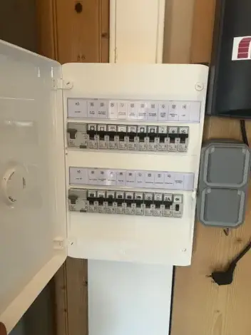 travaux électricité à Argences - image 2